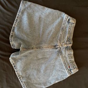 Vintage Tommy Hilfiger mom shorts